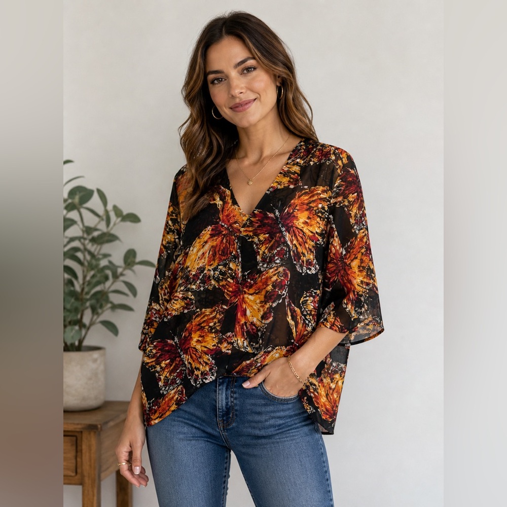 Chico’s Hi Low Silk Blouse Top sz M (1) Butterfly Print # bag 56